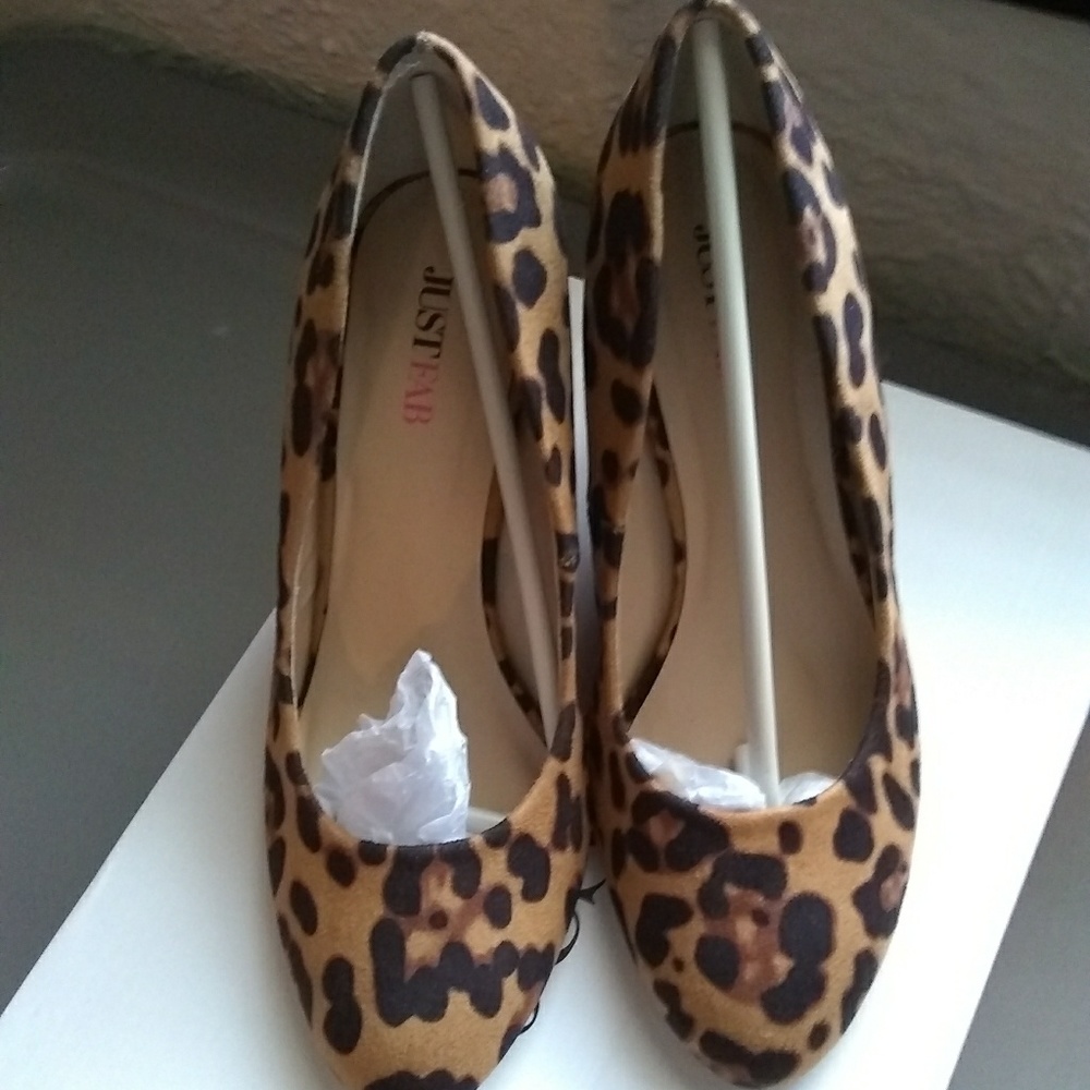 JustFab Leopard Print Wedges